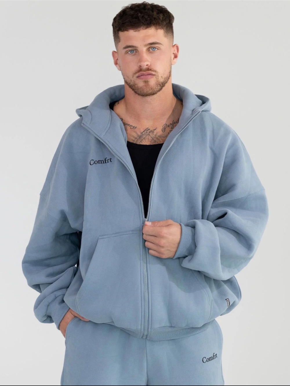 Comfrt Men’s Light Blue Zip-Up Hoodie Sweater